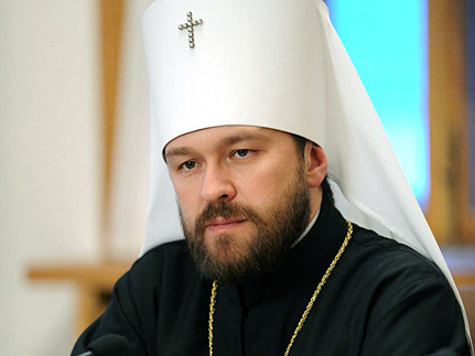 Митрополит Иларион поздравил главу Татарстанской митрополии с юбилеем архиерейской хиротонии