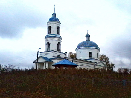 Православная молодежь оказала помощь в сборе урожая