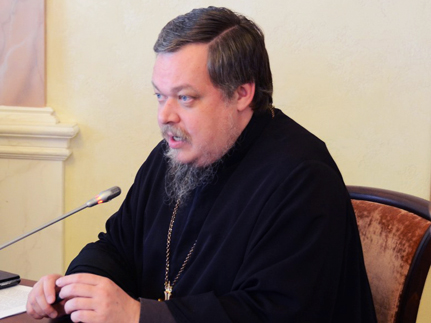 Протоиерей Всеволод Чаплин: Беженцы нуждаются в особом статусе