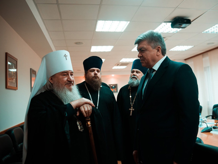 Митрополит Феофан встретился с Наилем Магдеевым