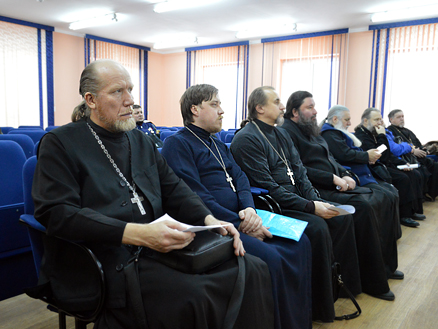Рождественское собрание настоятелей