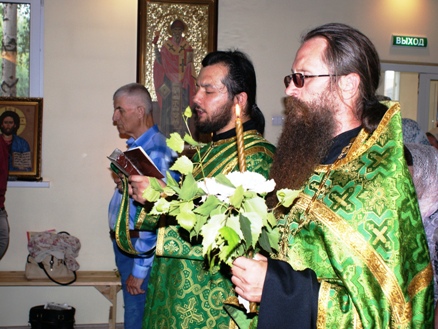 Пресвятая Троице, Боже наш, слава Тебе
