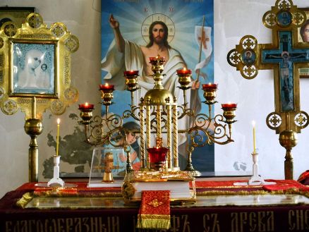 В Ильбухтинском храме прошли праздничные Пасхальные богослужения