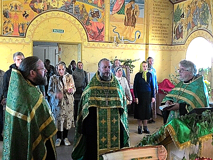 И очисти ны от всякия скверны