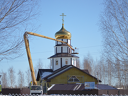 Установлен купол на Крестовоздвиженский казачий храм