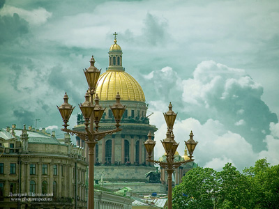 Губернатор Санкт-Петербурга подписал закон о передаче имущества религиозного назначения