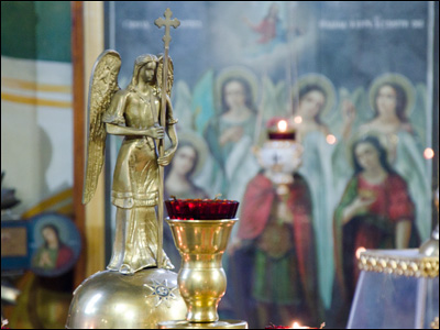 В Архиерейском подворье совершены праздничные богослужения