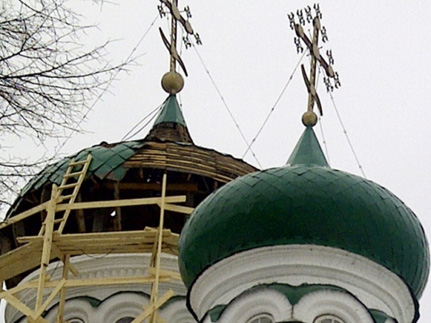 На Троицком соборе Раифского монастыря идет замена купола
