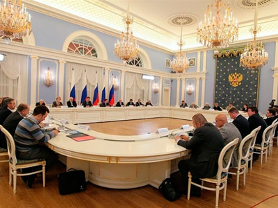 К чувствам верующих хотят приравнять патриотизм и пацифизм