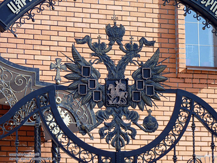 «Правый сектор» собирается сносить православные храмы?