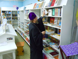 Встреча Архиепископа Анастасия в Боровецкой церкви. Увеличить изображение. Размер файла: 135,14 Kb [800X600]