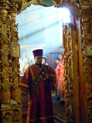 Архиерейское богослужение в день Антипасхи. Увеличить изображение. Размер файла: 126,28 Kb [600X800]