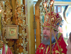 Архиерейское богослужение в день Антипасхи. Увеличить изображение. Размер файла: 164,65 Kb [800X600]