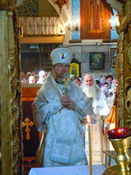 Престольные торжества в Свято-Вознесенском соборе. Увеличить изображение. Размер файла: 160,08 Kb [600X800]