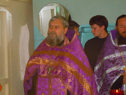 Архиерейское богослужение в Елабужском монастыре. Увеличить изображение. Размер файла: 127,97 Kb [800X600]