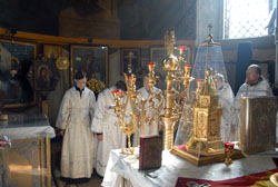 Божественная литургия в праздник Вознесения Господня. 134,75 Kb [800X536]
