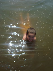 Летний лагерь в селе Анзирка. Увеличить изображение. Размер файла: 76,42 Kb [600X800]