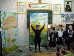 Спектакль в Воскресной школе Свято-Вознесенского собора. Увеличить изображение. Размер файла: 125,53 Kb [800X600]