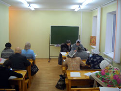 Экзамены в школе катехизаторов. Увеличить изображение. Размер файла: 99,38 Kb [800X600]