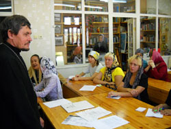 Собрание педагогов школы катехизаторов. Увеличить изображение. Размер файла: 156,06 Kb [800X600]