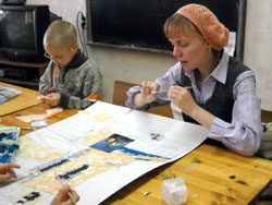 Подготовка к праздникам в Воскресной школе. Увеличить изображение. Размер файла: 115,18 Kb [800X600]