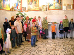 Молебен на новый учебный год. Увеличить изображение. Размер файла: 168,54 Kb [800X600]