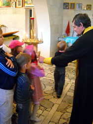 Молебен на новый учебный год. Увеличить изображение. Размер файла: 118,06 Kb [600X800]