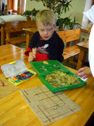 Занятия в детской воскресной школе. Увеличить изображение. Размер файла: 150,11 Kb [600X800]