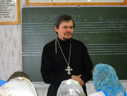 Молебен для учащихся духовных школ Свято-Вознесенского собора. Увеличить изображение. Размер файла: 108,6 Kb [800X600]