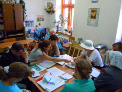 Собрание организаторов лагеря. Увеличить изображение. Размер файла: 200,43 Kb [800X600]