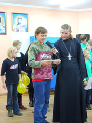 КВН воскресных школ города Набережные Челны. Увеличить изображение. Размер файла: 112,26 Kb [600X800]