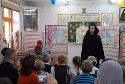 Воскресная школа. Увеличить 536х800 156кб