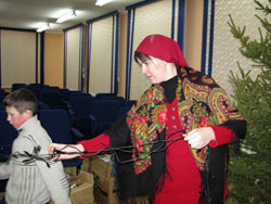 Рождественские елки в Боровецкой церкви. Увеличить изображение. Размер файла: 150,89 Kb [800X600]