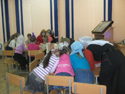 Пасхальная викторина в детской воскресной школе. Увеличить изображение. Размер файла: 127,63 Kb [800X600]