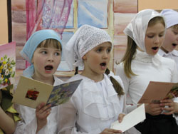 Пасхальный спектакль в детской воскресной школе. Увеличить изображение. Размер файла: 108,87 Kb [800X600]