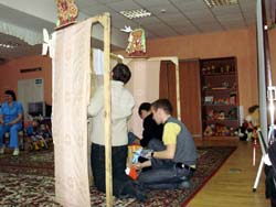 Спектакль для детей. Увеличить. 146кБ.