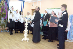 Рождественский праздник для детей в Боровецкой церкви. Увеличить изображение. Размер файла: 129,2 Kb [800X533]