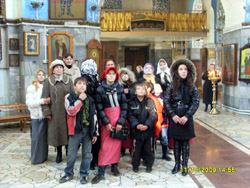 Воскресная школа г. Елабуги в гостях в Боровецкой церкви. Увеличить изображение. Размер файла: 201,42 Kb [800X600]