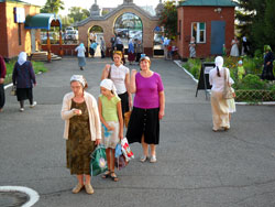 Всенощное бдение в канун празднования Преображения Господня. Увеличить изображение. Размер файла: 114,73 Kb [700X525]