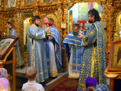 Литургия в праздник Введения Пресвятой Богородицы. Увеличить изображение. Размер файла: 193,48 Kb [800X600]