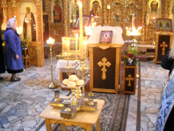 Всенощное бдение в праздник Покрова Божией Матери. Увеличить изображение. Размер файла: 175,81 Kb [800X600]