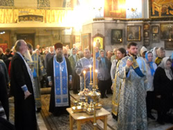 Всенощное бдение в праздник Покрова Божией Матери. Увеличить изображение. Размер файла: 153,29 Kb [800X600]