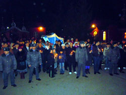 Пасхальная Полунощница и Крестный ход. Увеличить изображение. Размер файла: 123,14 Kb [800X600]