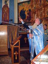 Всенощное бдение в день Успения Пресвятой Боородицы. Увеличить изображение. Размер файла: 184,46 Kb [600X800]