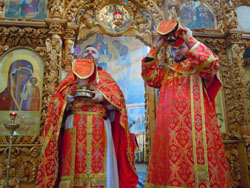 Божественная литургия в первый день Пасхи. Увеличить изображение. Размер файла: 202,52 Kb [800X600]