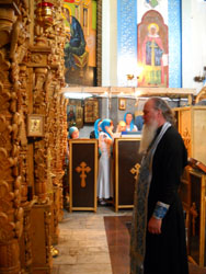 Всенощное бдение в день Успения Пресвятой Боородицы. Увеличить изображение. Размер файла: 153,07 Kb [600X800]