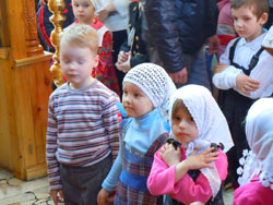 Божественная литургия в первый день Пасхи. Увеличить изображение. Размер файла: 150,61 Kb [800X600]