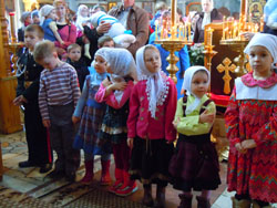 Божественная литургия в первый день Пасхи. Увеличить изображение. Размер файла: 179,41 Kb [800X600]