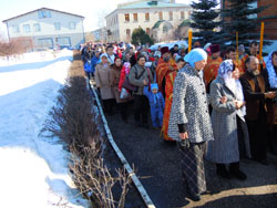 Божественная литургия в первый день Пасхи. Увеличить изображение. Размер файла: 182,68 Kb [800X600]
