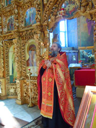 Божественная литургия в первый день Пасхи. Увеличить изображение. Размер файла: 176,53 Kb [600X800]